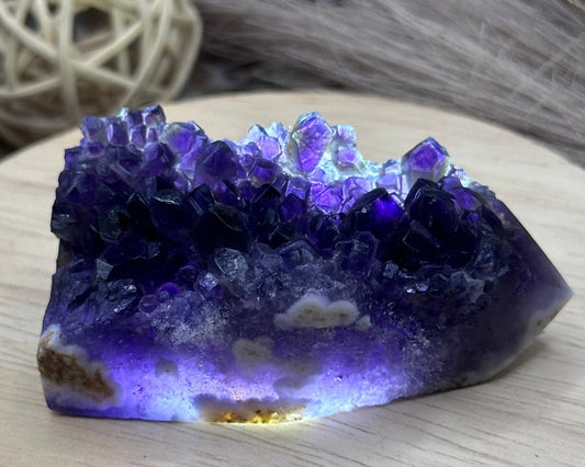 Amethyst cap
