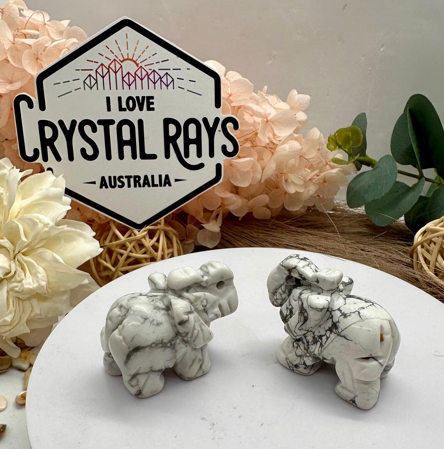 Howlite Elephant Carvings 35g