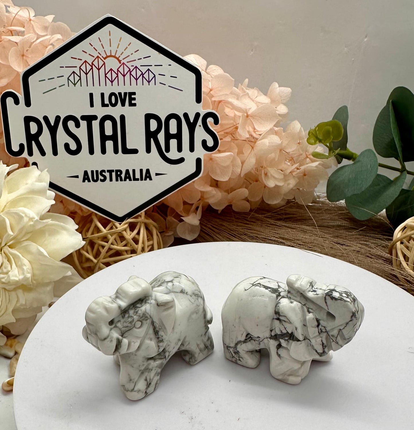 Howlite Elephant Carvings 35g