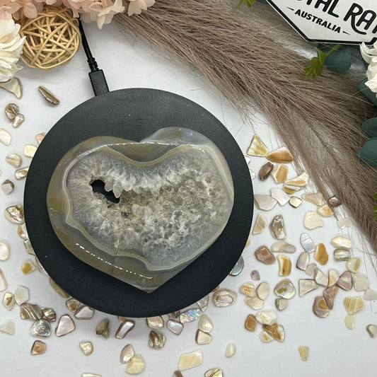 Druzy Agate ~ Heart Carving & Stand