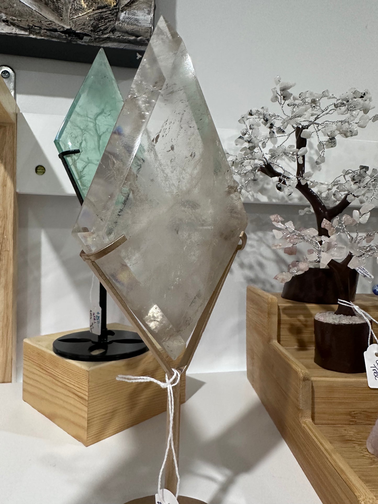 Smoky Quartz Diamond + Stand 309g