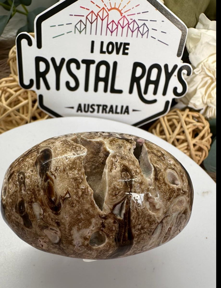 Chocolate Calcite palm