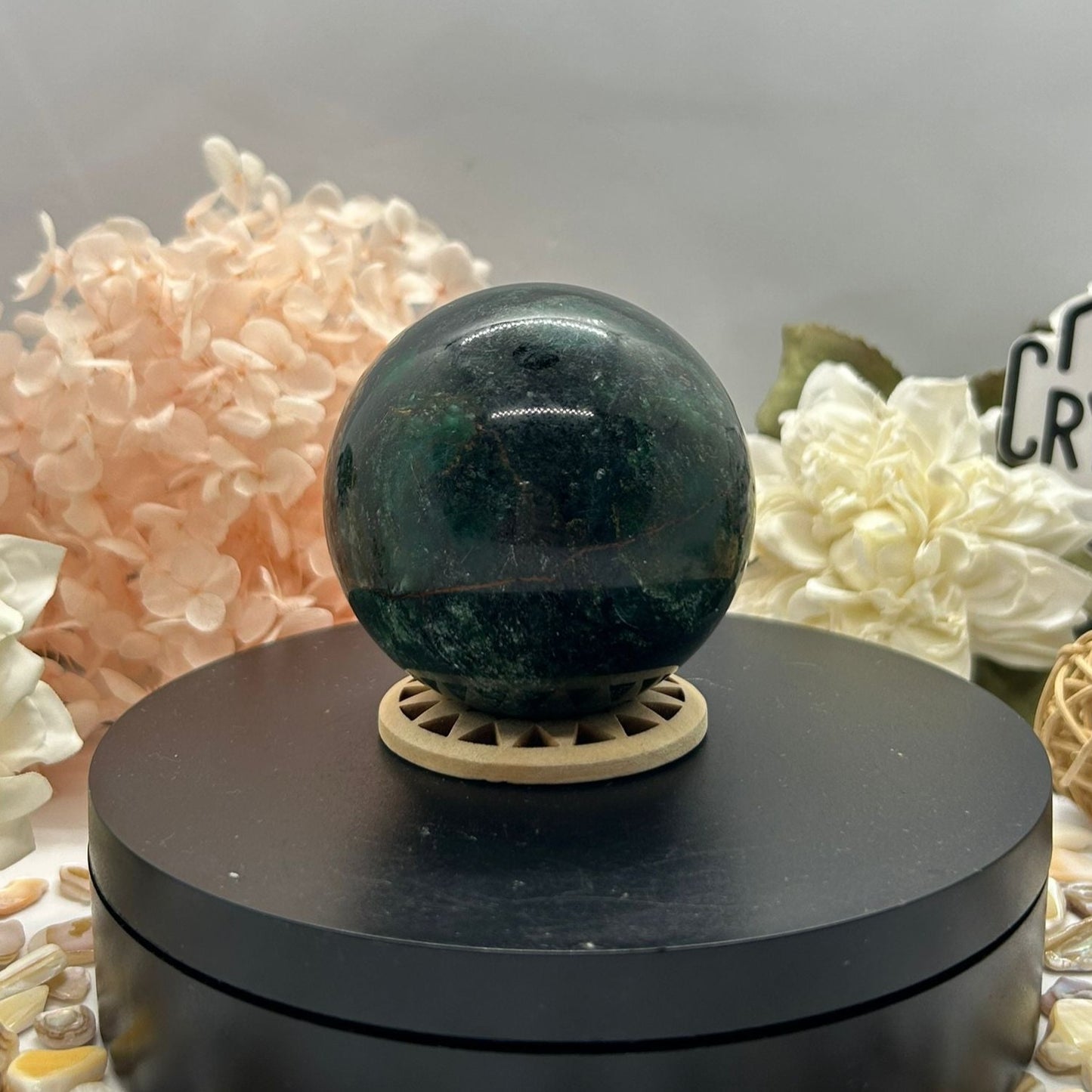 Emerald Sphere 381g