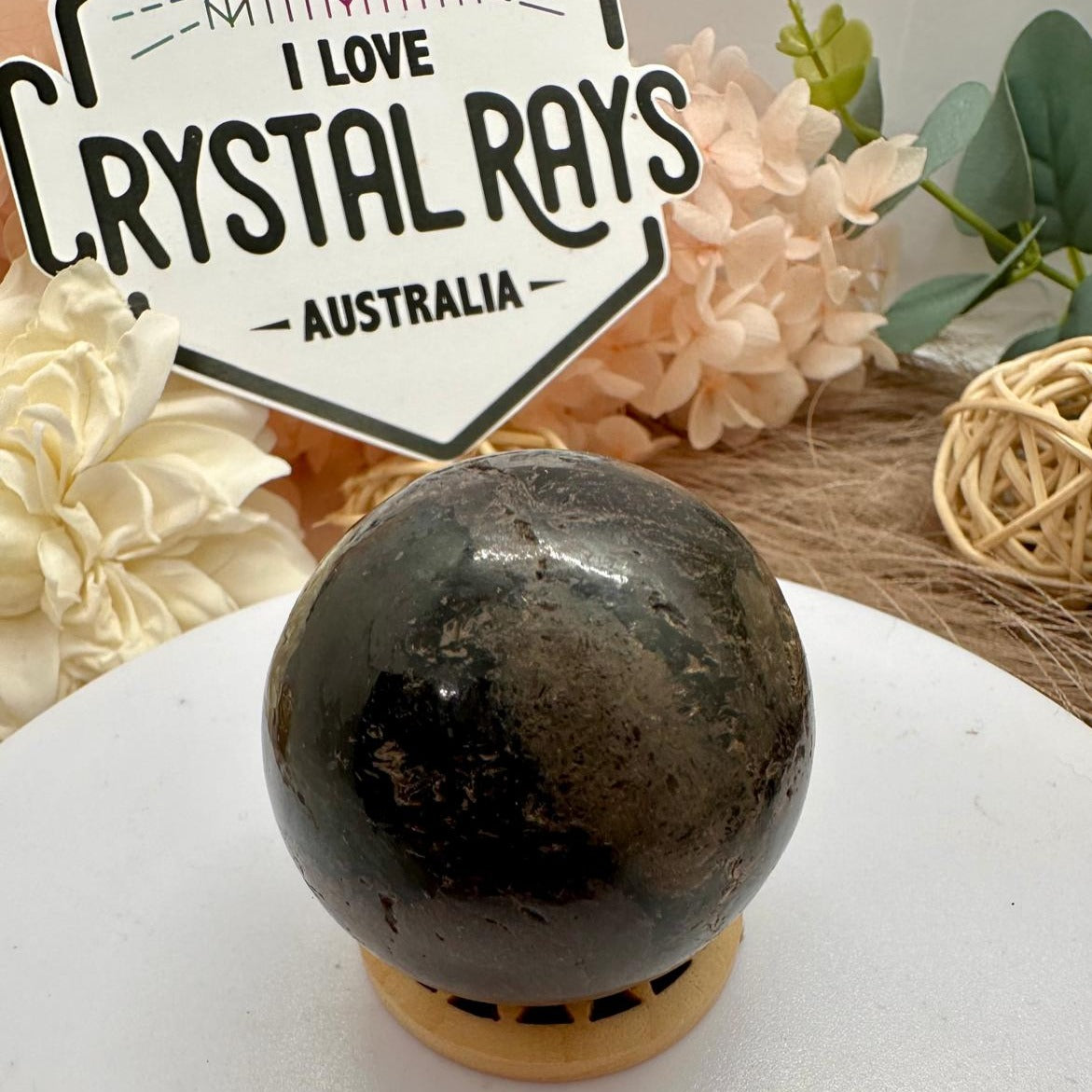 Garnet Sphere 148g