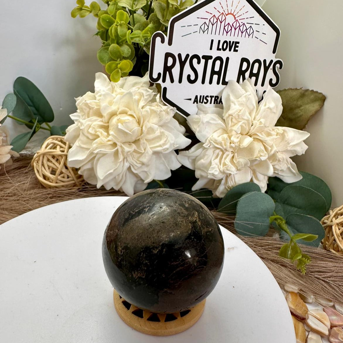 Garnet Sphere 148g