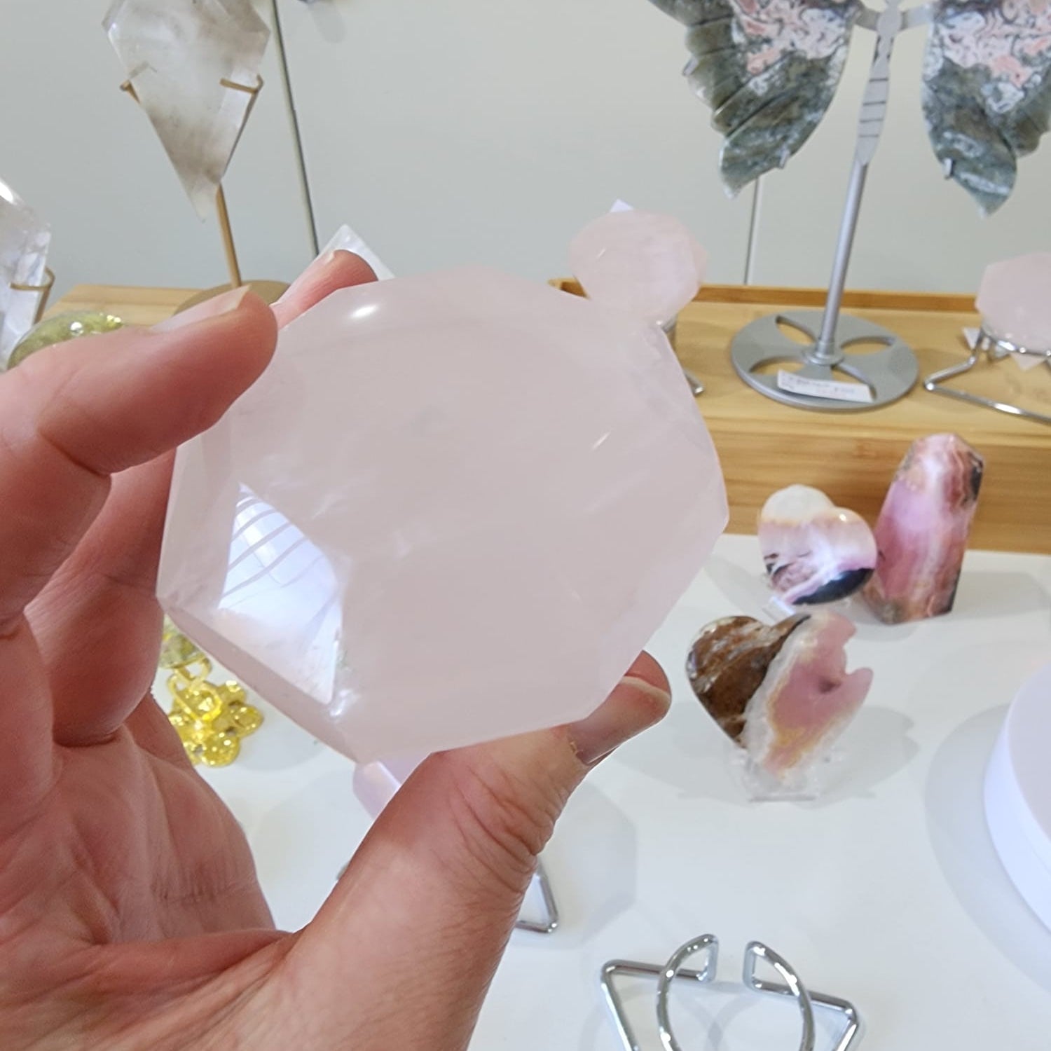 rose quartz diamond