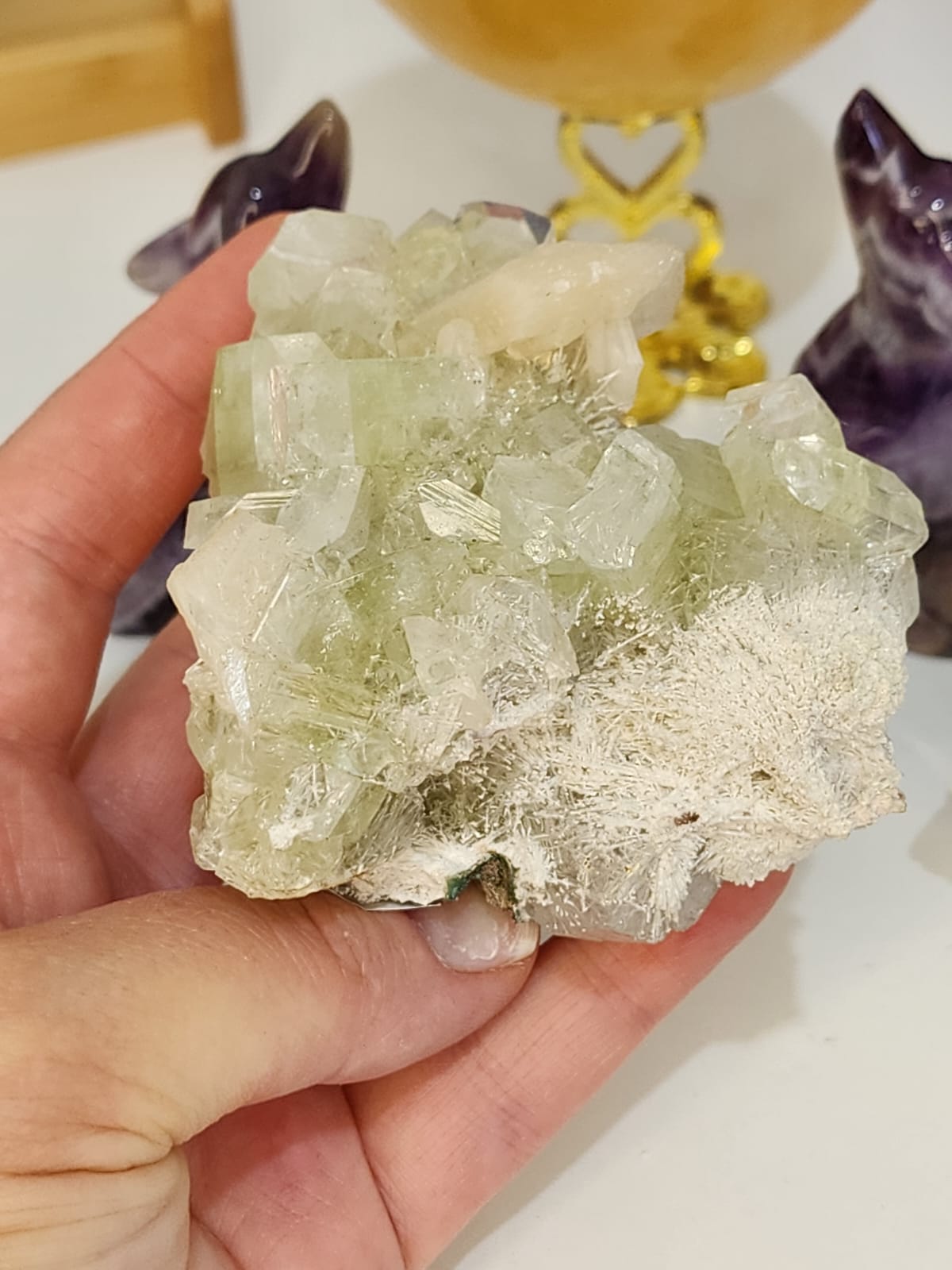 Zeolite Mineral Apophyllite / Stilbite