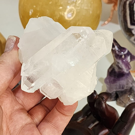 Clear Quartz Cluster 66g