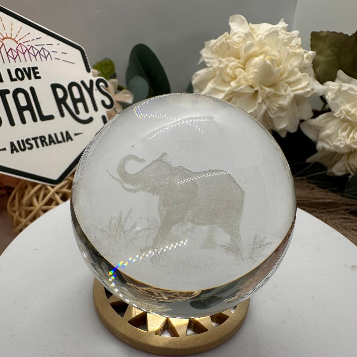 Glass Sphere Elephant 271g (Lazer cut)