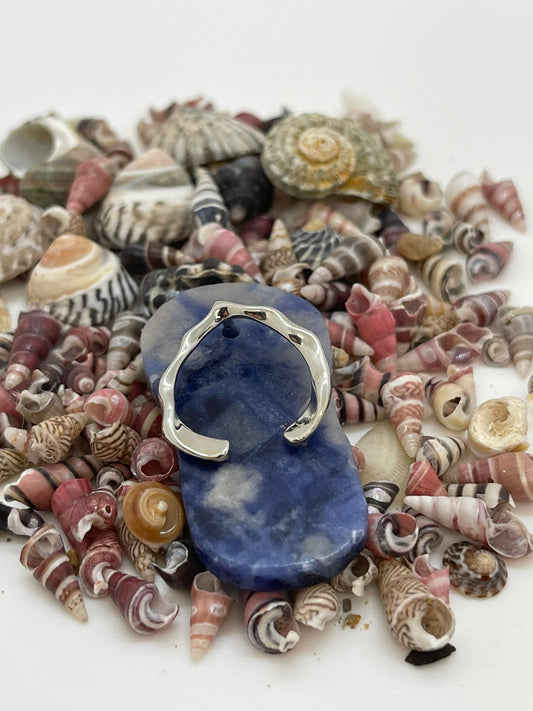 Sodalite ~ Thong Carving