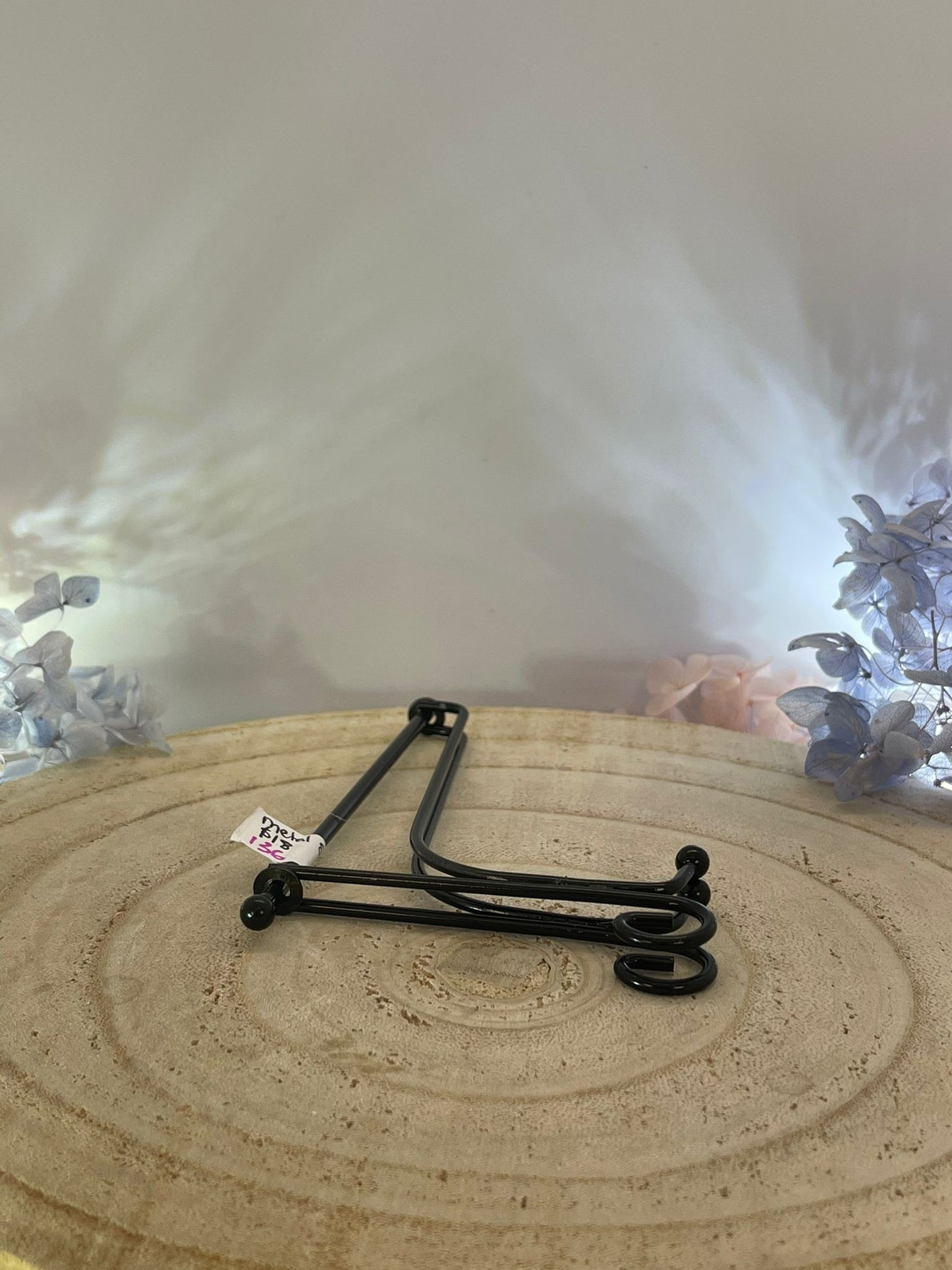 Metal Specimen Stand (SMALL)