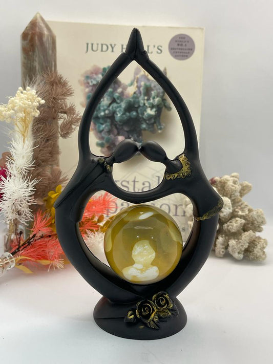 Couple Resin Sphere Stand