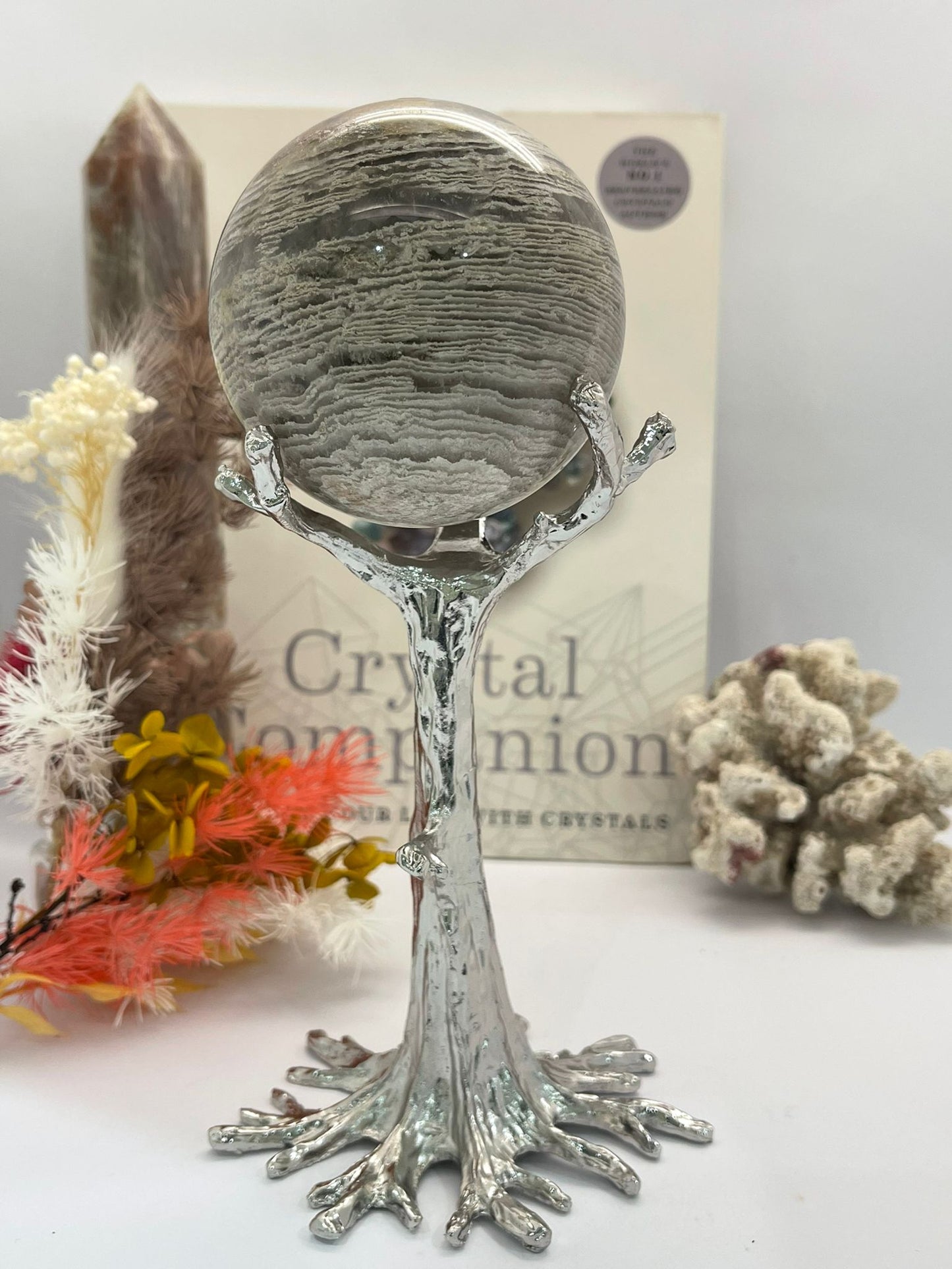 Metal Tree Sphere Stand Silver Large