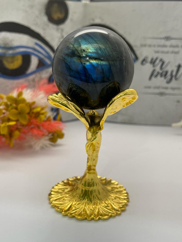 Flying Lady Sphere Stand Gold