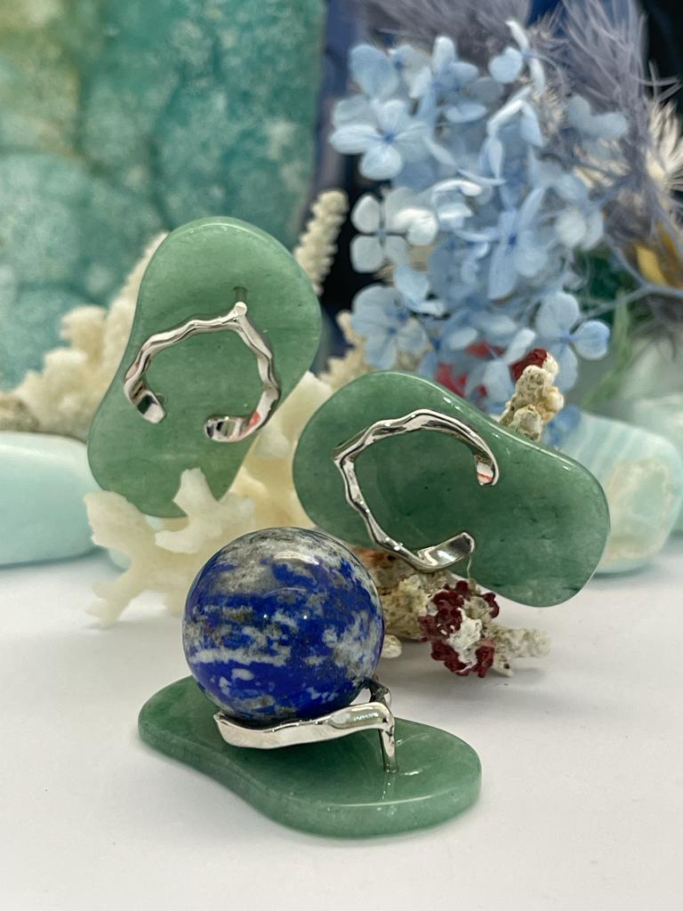 Green Aventurine Thong Carving