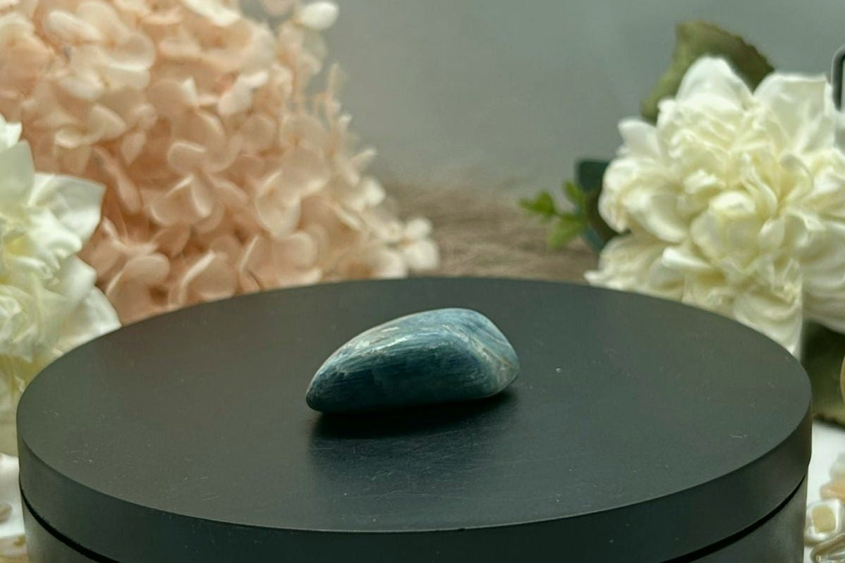 kyanite