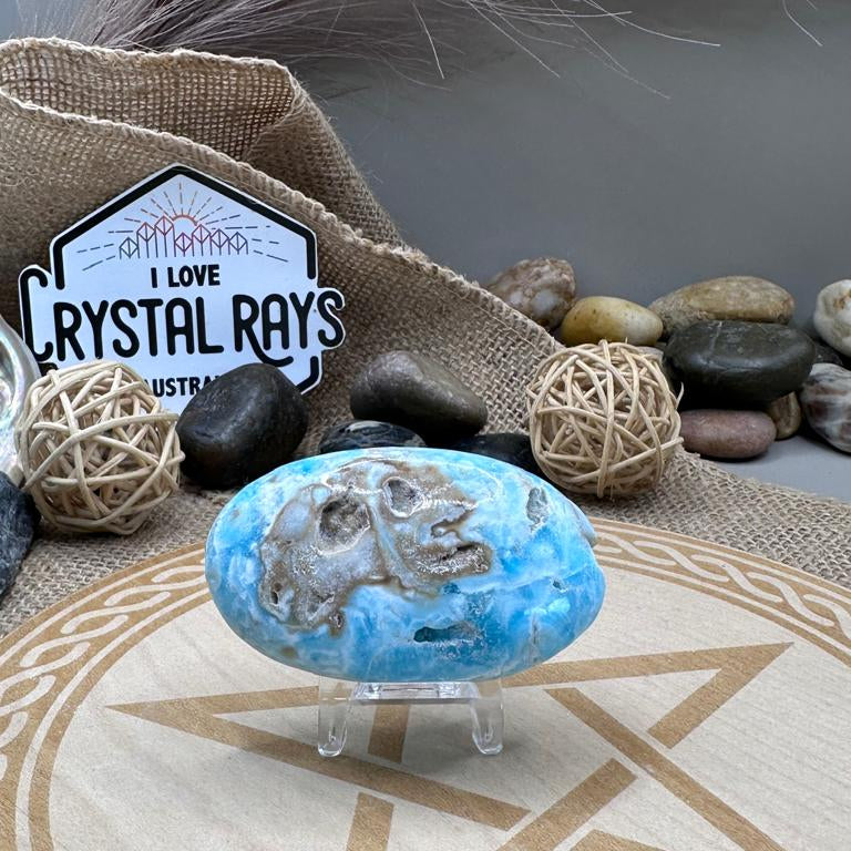 BLUE ARAGONITE PALM
