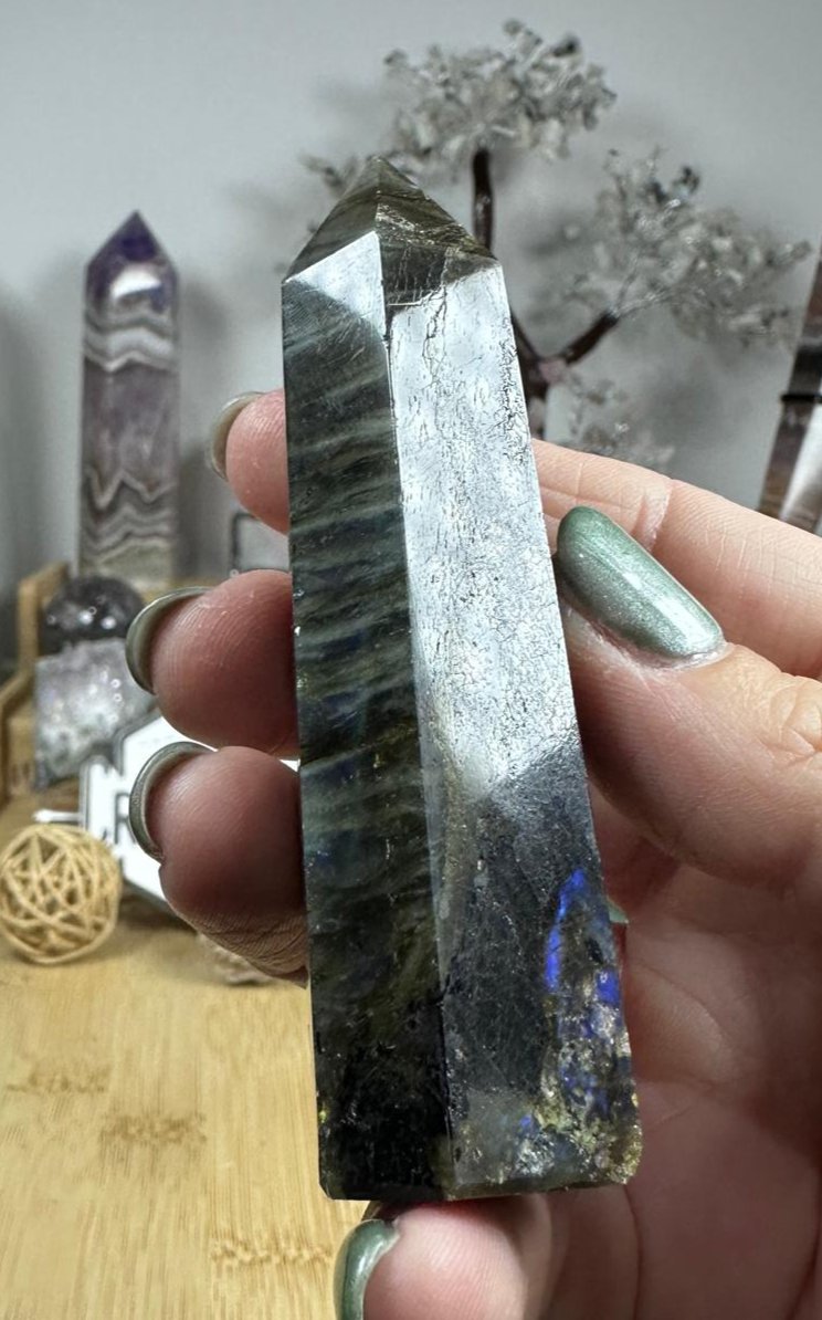 Labradorite Point