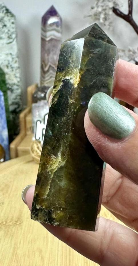 Labradorite Point