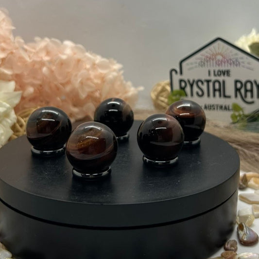 Red Tigers eye spheres