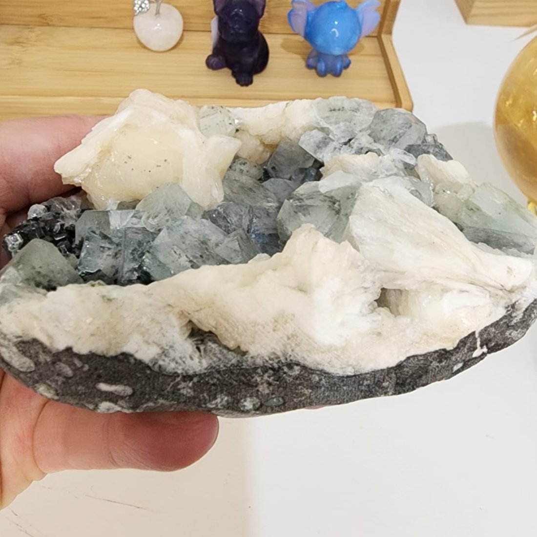 Zeolite Mineral Apophyllite + Stilbite & Black Chalcedony 150g