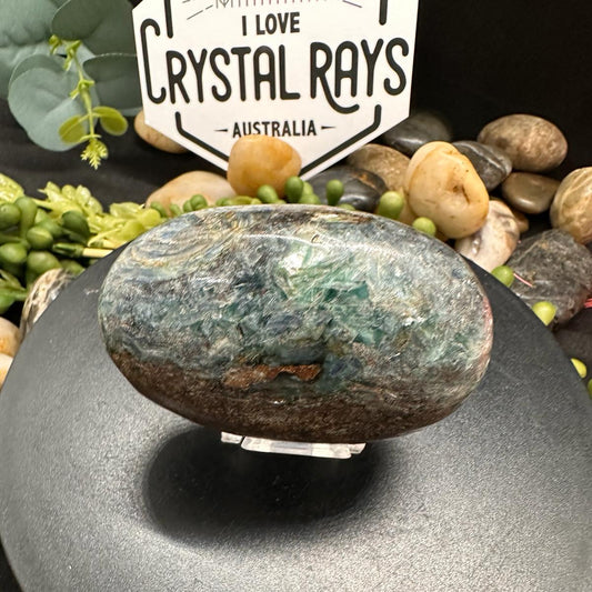 Kyanite Palm