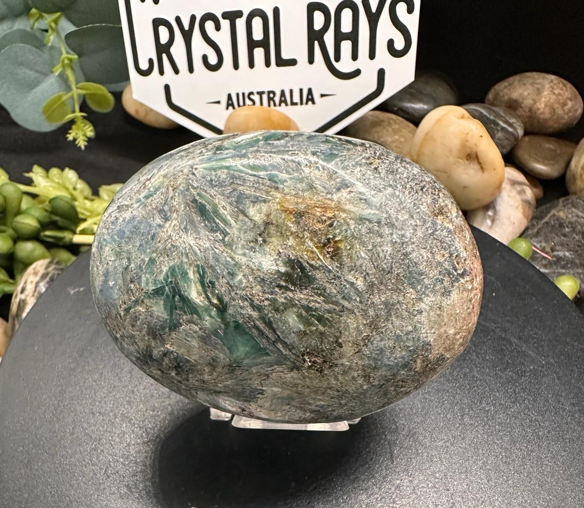 Green Kyanite Palm