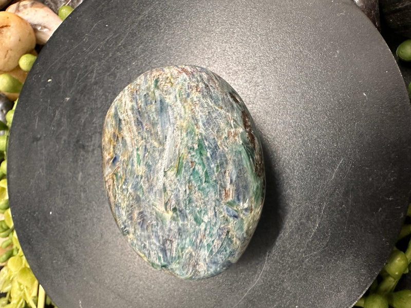 Green Kyanite Palm Stone