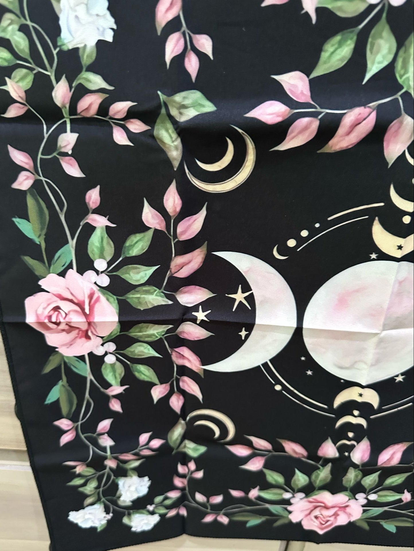 moon phase, rose