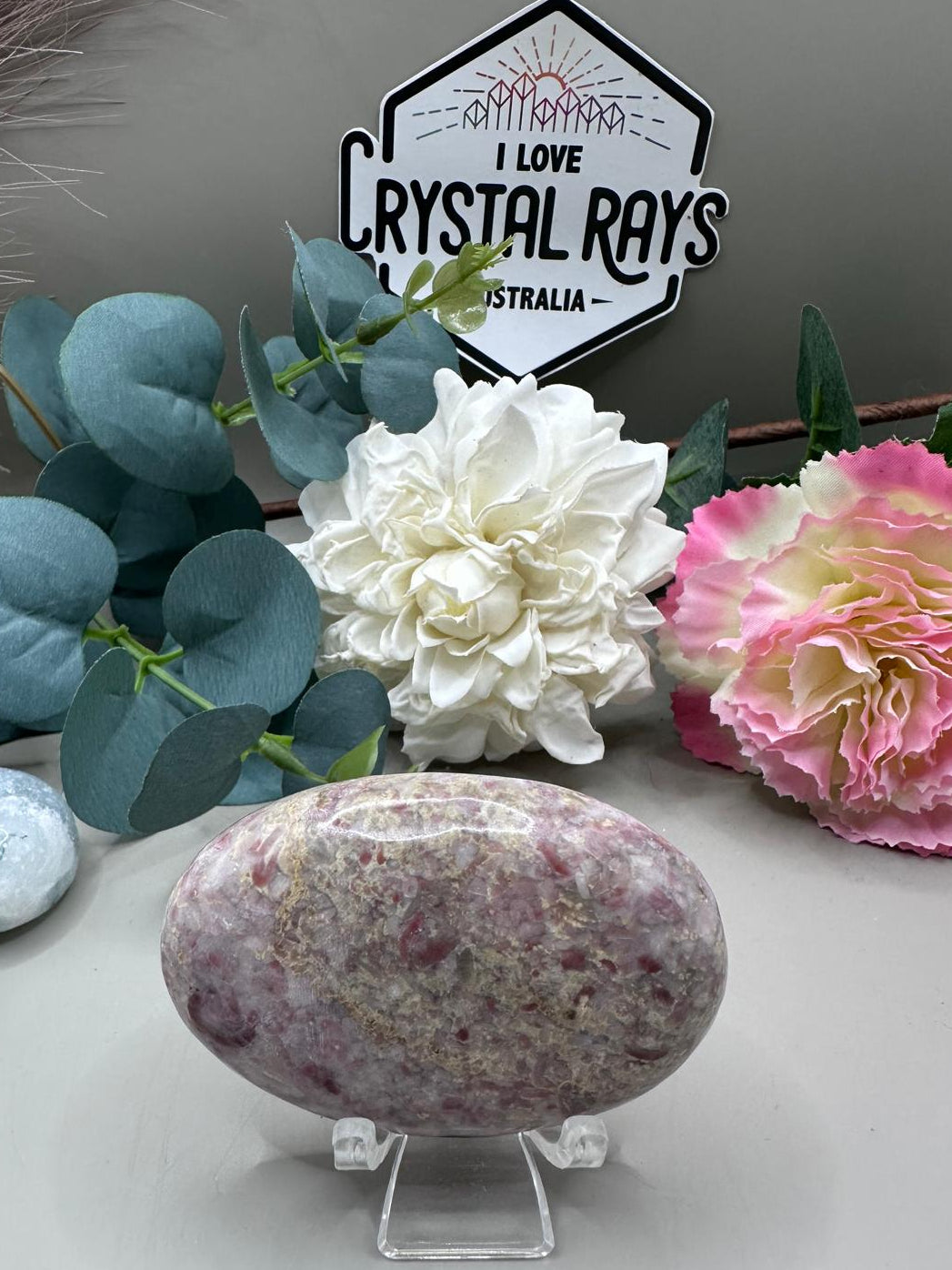 Strawberry Jasper Palm Stone