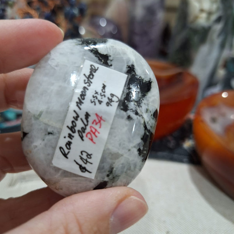 Rainbow Moonstone Palm 94g