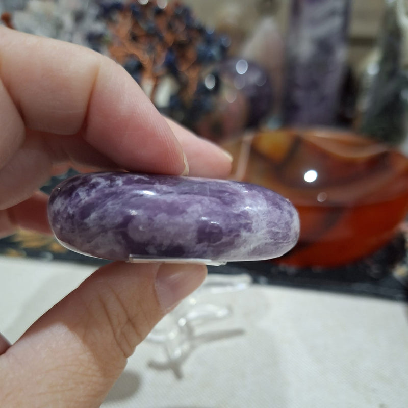 Lepidolite Palm 74g