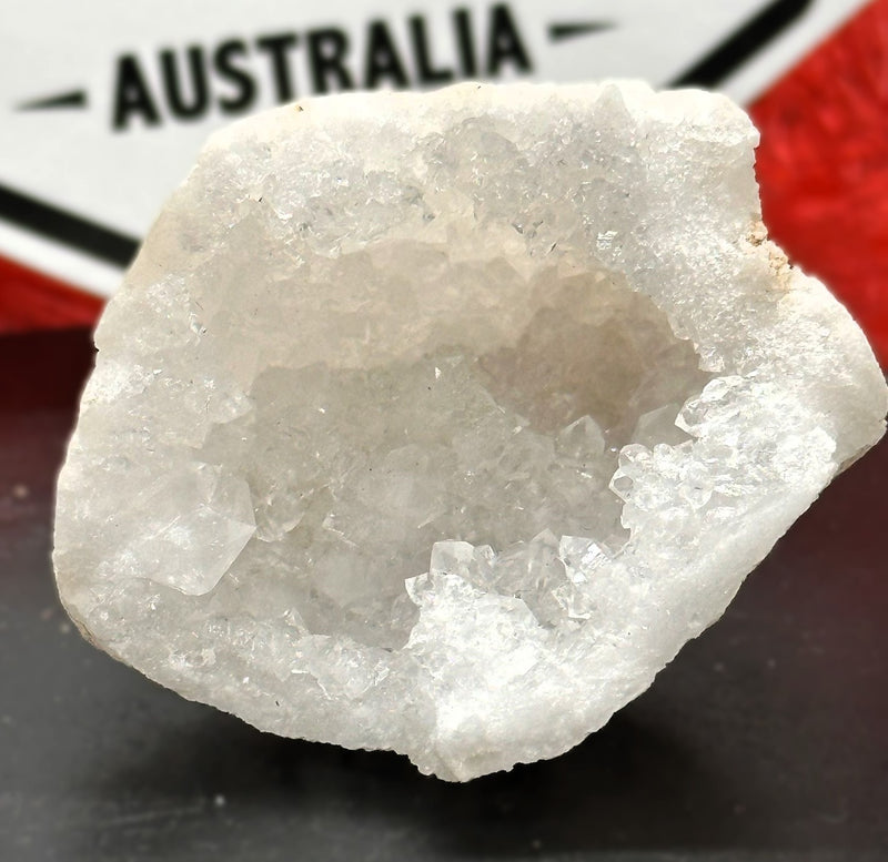 Quartz Thunder Geode