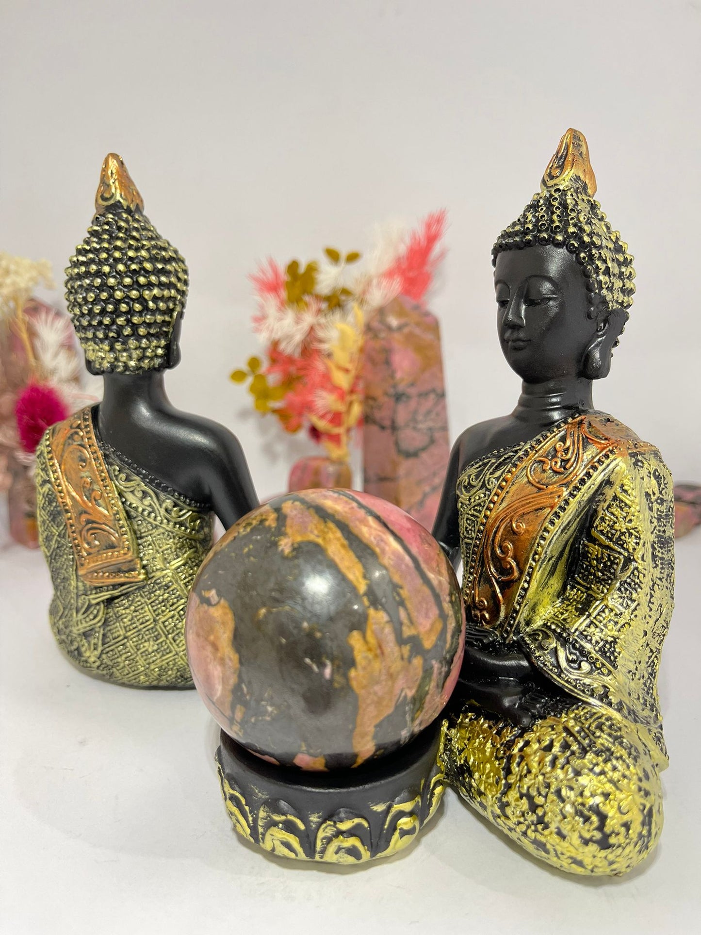 Buddha ~ Resin Sphere Stand Gold