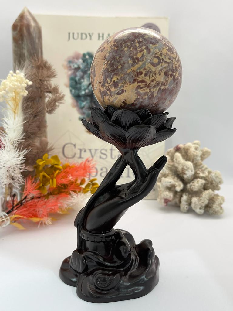 Lotus Hand Resin Sphere Stand