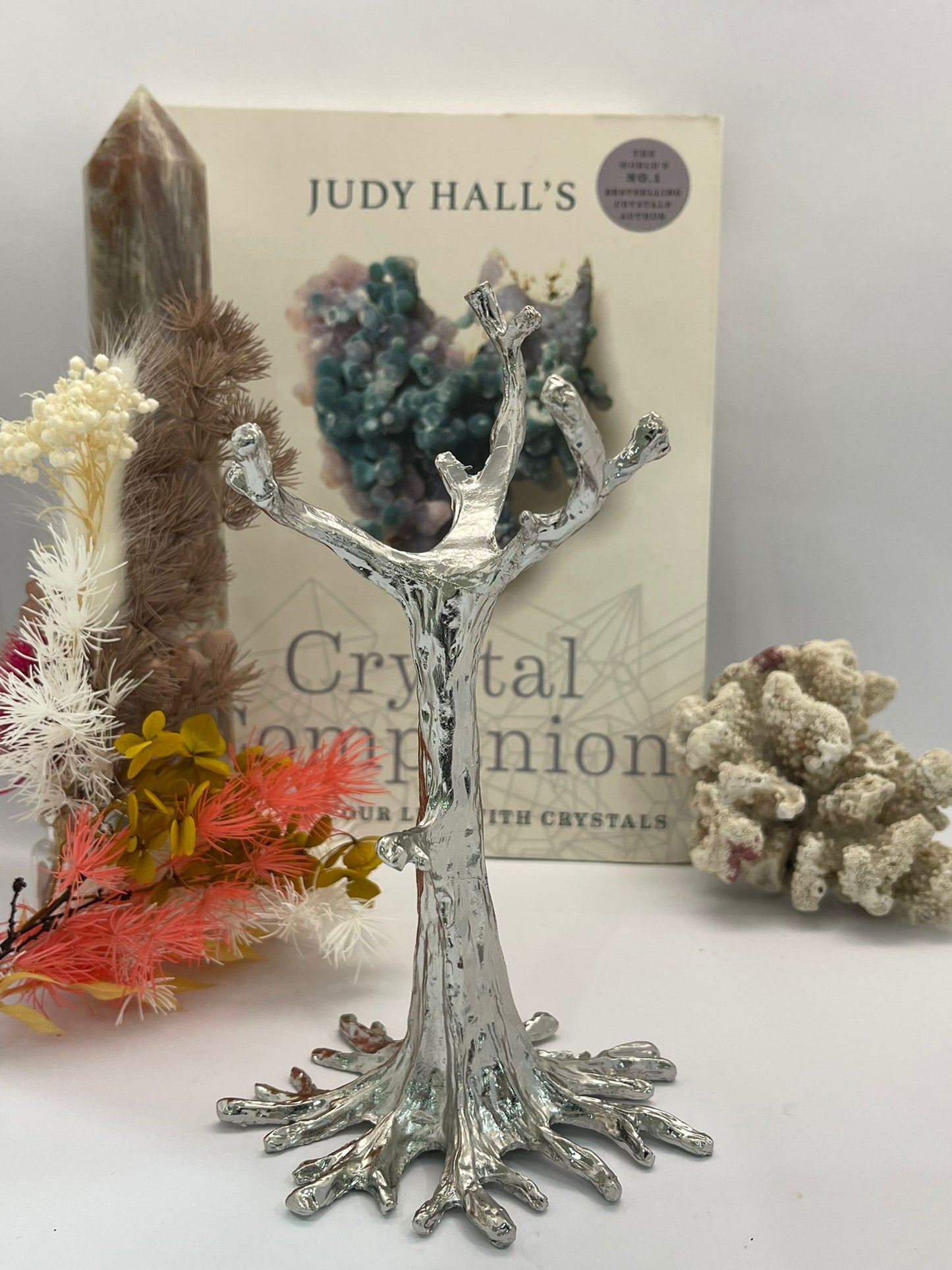 Metal Tree Sphere Stand Silver Large