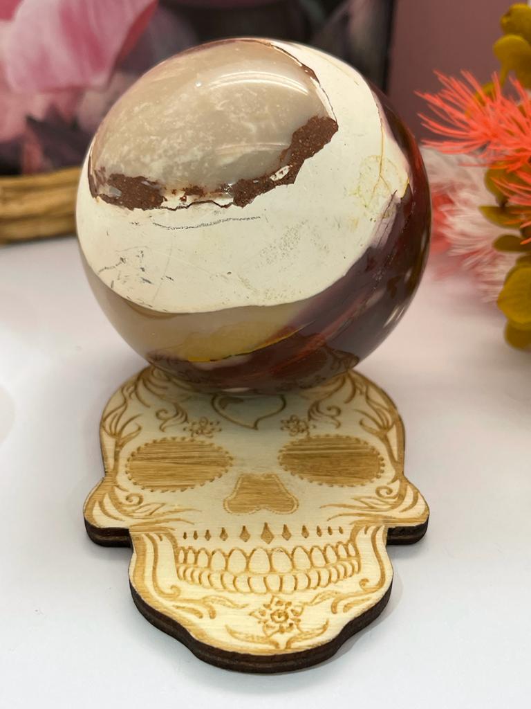Wooden Slice Mexican Skull Sphere Stand