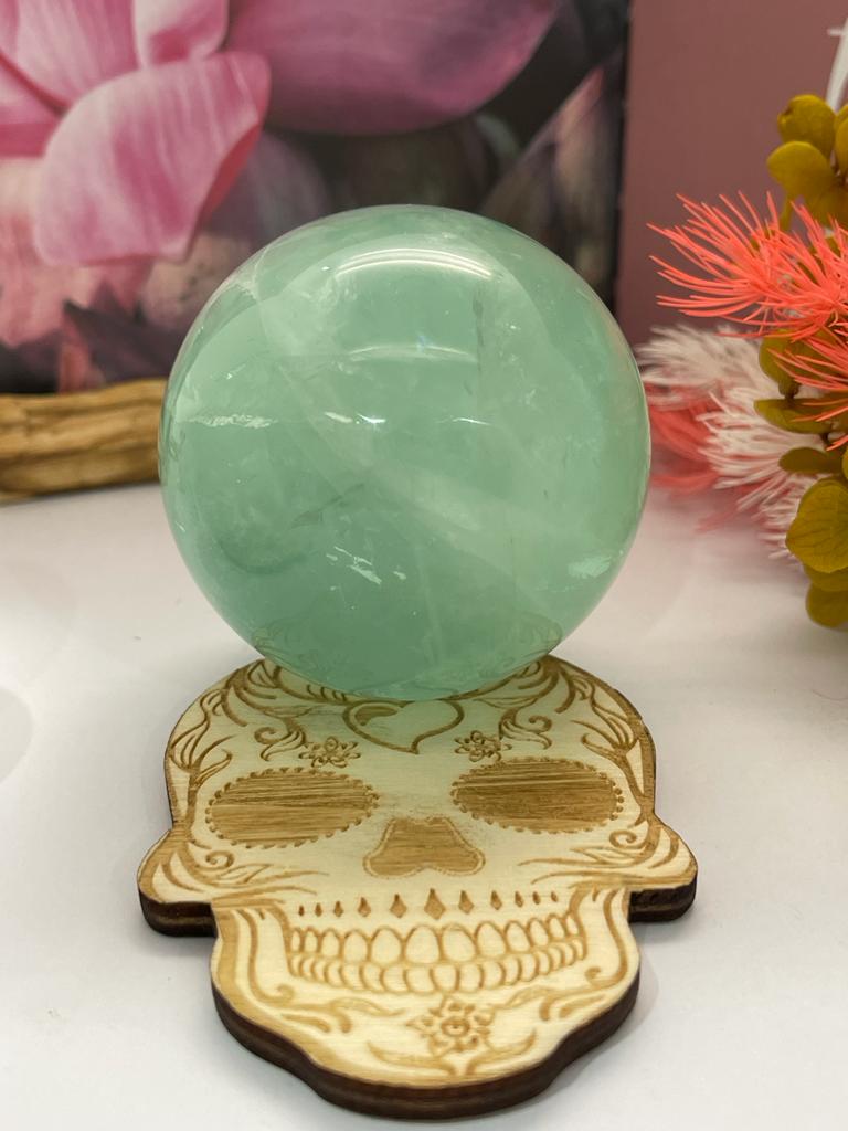 Wooden Slice Mexican Skull Sphere Stand