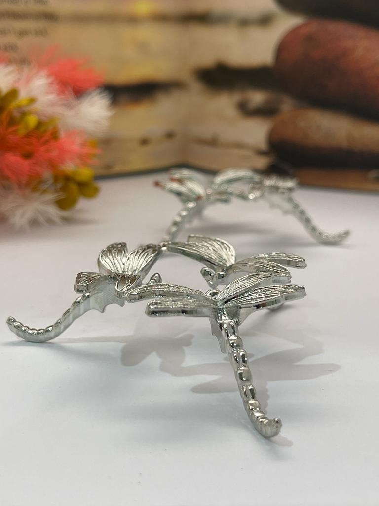 Dragonfly Sphere Stand Silver Small