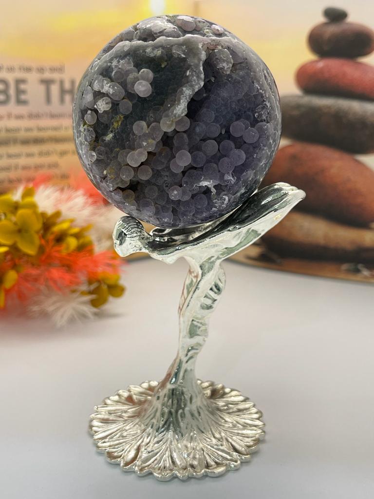 Flying Lady Sphere Stand Silver