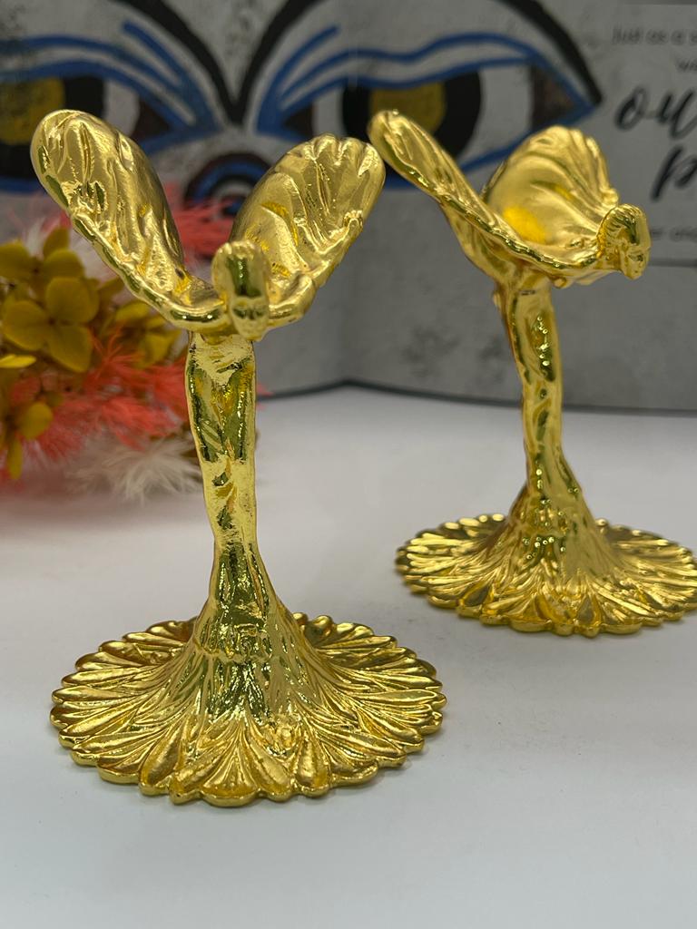 Flying Lady Sphere Stand Gold
