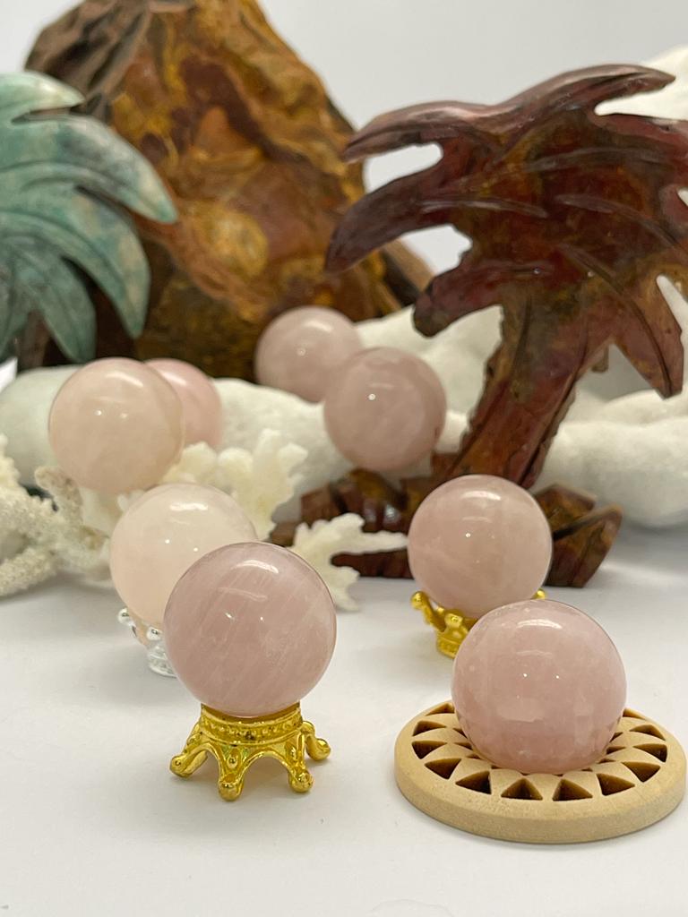 Rose Quartz Sphere 12g (S)